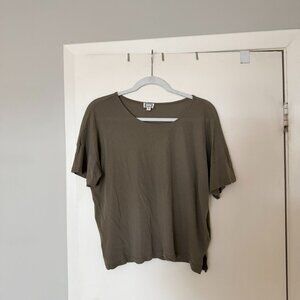 Movint Womens XS Gray Shirt